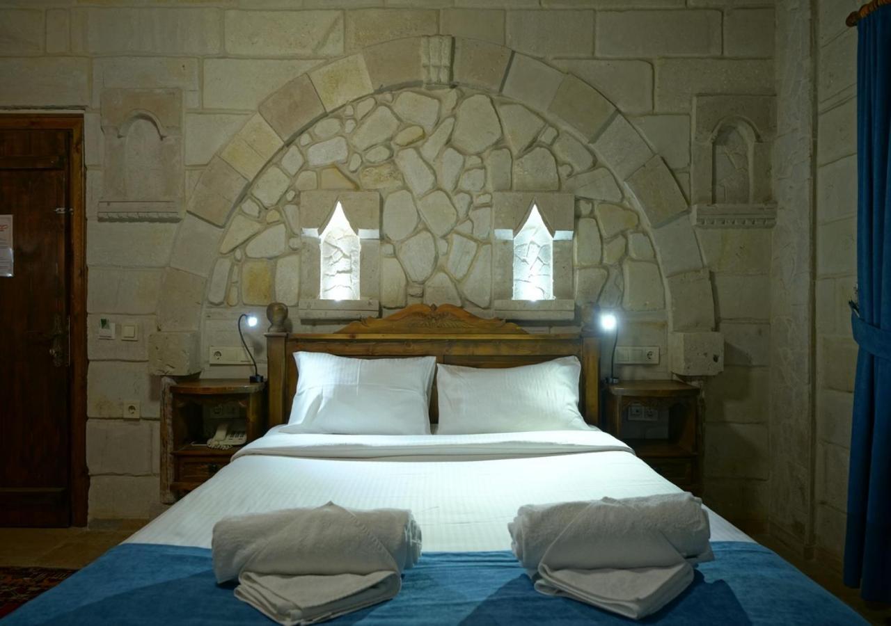 Shoestring Stone House Göreme Room photo